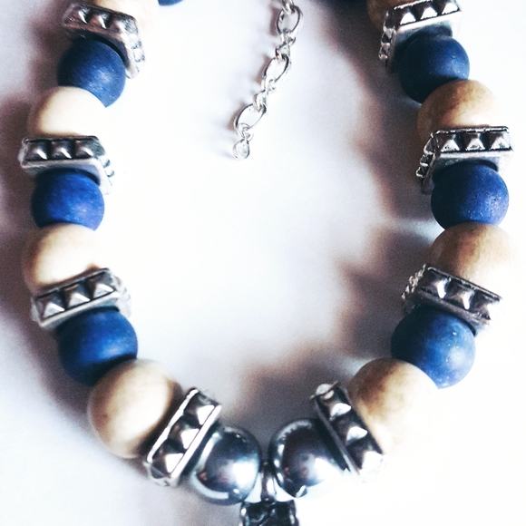 Vintage designer handbags & accessories - Picture 5 of 16